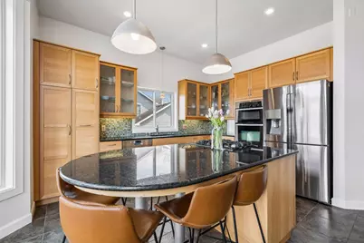 2378 Manuela Drive, Chaska, MN 55318 - Photo 11