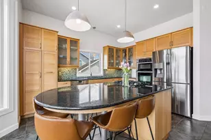 2378 Manuela Dr, Chaska, MN 55318 - Photo 11