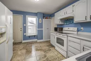 828 Armstrong Ave, Saint Paul, MN 55102 - Photo 17