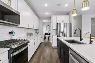 1038 Siesta Dr, Woodbury, MN 55129 - Photo 11