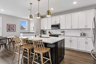 1038 Siesta Dr, Woodbury, MN 55129 - Photo 9