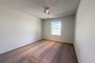 9429 Harkness Ave S, Cottage Grove, MN 55016 - Photo 15