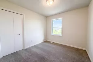 9429 Harkness Ave S, Cottage Grove, MN 55016 - Photo 11