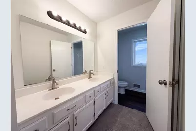 9429 Harkness Avenue S, Cottage Grove, MN 55016 - Photo 17
