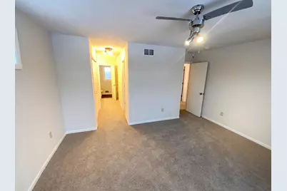 9429 Harkness Avenue S, Cottage Grove, MN 55016 - Photo 5