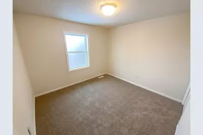 9429 Harkness Avenue S, Cottage Grove, MN 55016 - Photo 13