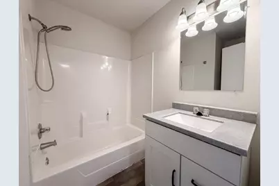 9429 Harkness Avenue S, Cottage Grove, MN 55016 - Photo 19