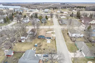 417 E Division St, Elbow Lake, MN 56531 - Photo 43