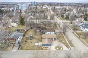 417 E Division St, Elbow Lake, MN 56531 - Photo 45