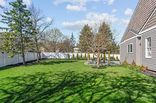 9154 Edinburgh Ln, Woodbury, MN 55125 - Photo 37