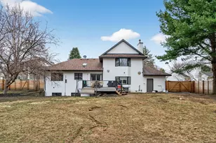 2346 Heights Ave E, Maplewood, MN 55119 - Photo 45