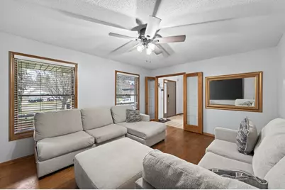 2346 Heights Avenue E, Maplewood, MN 55119 - Photo 9