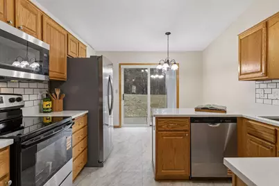 760 Garceau Lane, Vadnais Heights, MN 55127 - Photo 21