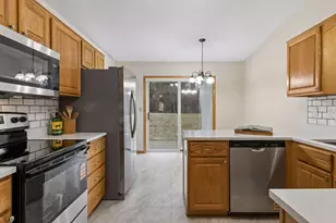 760 Garceau Ln, Vadnais Heights, MN 55127 - Photo 21