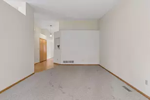 760 Garceau Ln, Vadnais Heights, MN 55127 - Photo 15