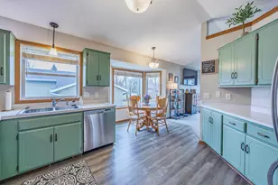 15265 Danbury Ave W, Rosemount, MN 55068 - Photo 11