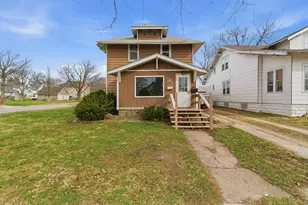 701 E 1st St, Fairmont, MN 56031 - Photo 1