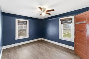 701 E 1st St, Fairmont, MN 56031 - Photo 25