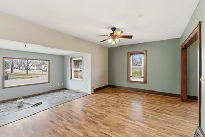 701 E 1st Street, Fairmont, MN 56031 - Photo 9