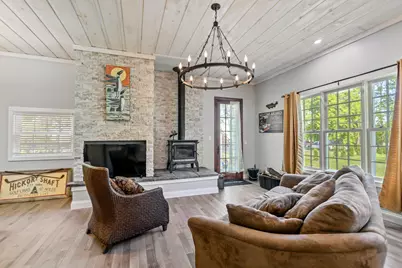 305 1st Street NE, Morristown, MN 55052 - Photo 7