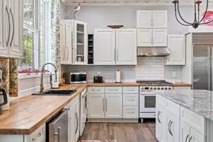 305 1st St NE, Morristown, MN 55052 - Photo 5