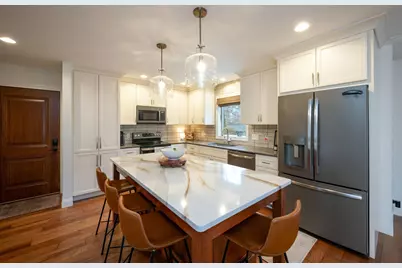 3819 Cedar Creek Court, Fairmont, MN 56031 - Photo 3