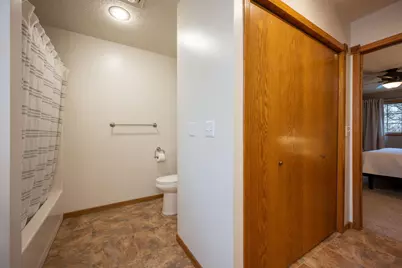 3819 Cedar Creek Court, Fairmont, MN 56031 - Photo 25