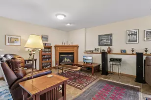 355 Parkview Ln S, Maplewood, MN 55119 - Photo 25