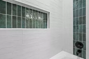 2318 Johnson St NE, Minneapolis, MN 55418 - Photo 45