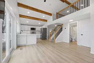 21135 Elkview Cir, Richmond, MN 56368 - Photo 9
