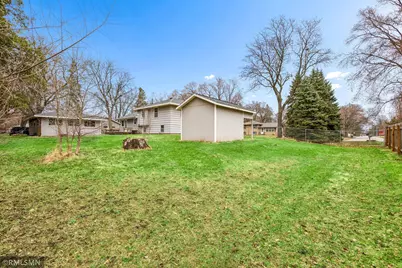 9501 Oliver Avenue N, Brooklyn Park, MN 55444 - Photo 33