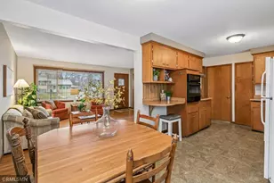 9501 Oliver Ave N, Brooklyn Park, MN 55444 - Photo 9