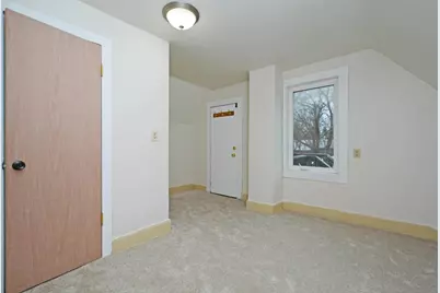 397 Burgess Street, Saint Paul, MN 55117 - Photo 17