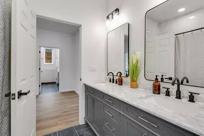 3310 Lyndale Avenue S, Minneapolis, MN 55408 - Photo 33