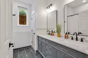 3310 Lyndale Ave S, Minneapolis, MN 55408 - Photo 23