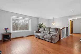 7808 Shingle Creek Dr, Brooklyn Park, MN 55443 - Photo 3