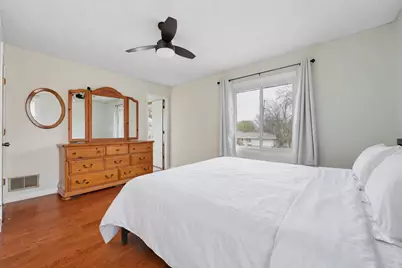 7808 Shingle Creek Drive, Brooklyn Park, MN 55443 - Photo 9