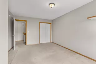 2177 Eagle Trace Ln, Woodbury, MN 55129 - Photo 43