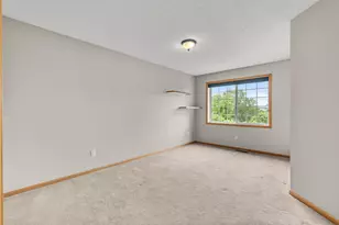 2177 Eagle Trace Ln, Woodbury, MN 55129 - Photo 41