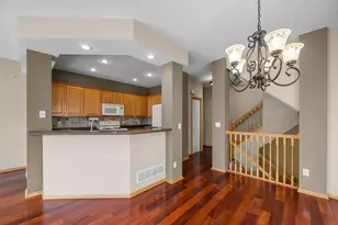 2177 Eagle Trace Ln, Woodbury, MN 55129 - Photo 33