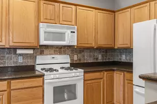 2177 Eagle Trace Ln, Woodbury, MN 55129 - Photo 15