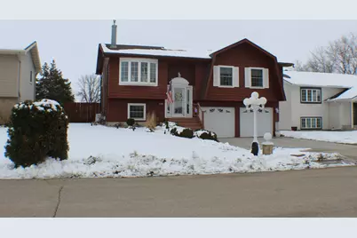 1206 19th Street N, Moorhead, MN 56560 - Photo 3