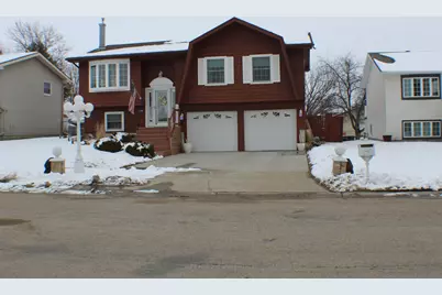 1206 19th Street N, Moorhead, MN 56560 - Photo 1