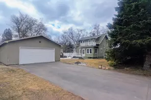 402 3rd St, Cloquet, MN 55720 - Photo 3