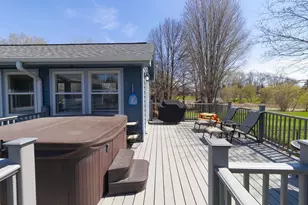1252 Otter Ridge Rd, White Bear Lake, MN 55110 - Photo 31