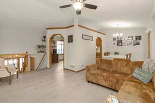 1252 Otter Ridge Rd, White Bear Lake, MN 55110 - Photo 15