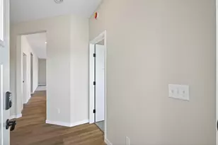 25850 Emerson Ct, Wyoming, MN 55092 - Photo 3