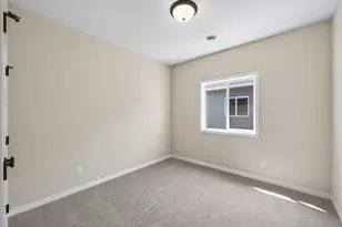 25850 Emerson Ct, Wyoming, MN 55092 - Photo 21