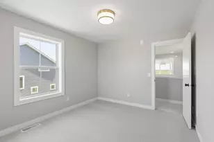 10409 Blackmoor Rd, Woodbury, MN 55129 - Photo 25