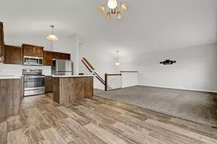 39844 Fawn Ave, North Branch, MN 55056 - Photo 7